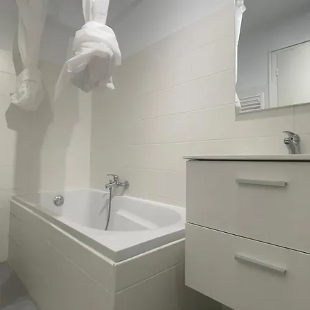 Διαμέρισμα Sweety With Ac